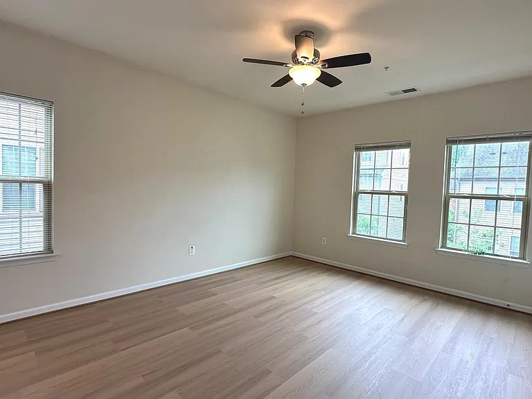 7343 Old Calvary Rd — Photo 22