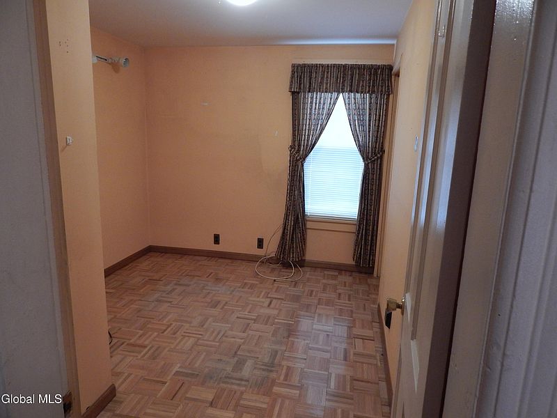5th image of 536 7th Avenue