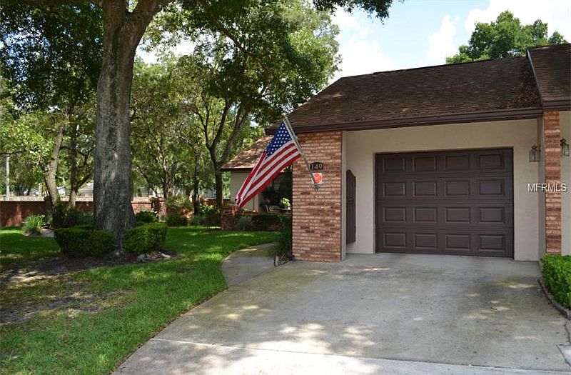 1st image of 149 Golf Club Dr
