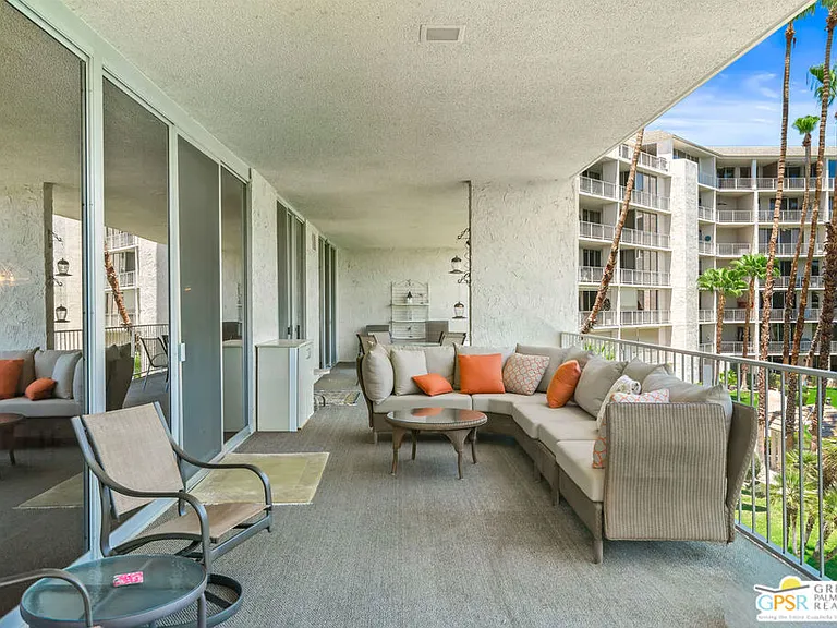 900 Island Dr #313 — Photo 5