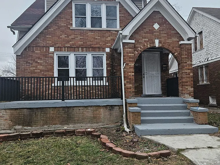 5211 Lakeview St — Photo 6