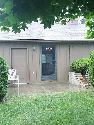 2nd image of 214 Darley Ave