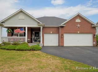 2686 Burr St, Yorkville, IL 60560