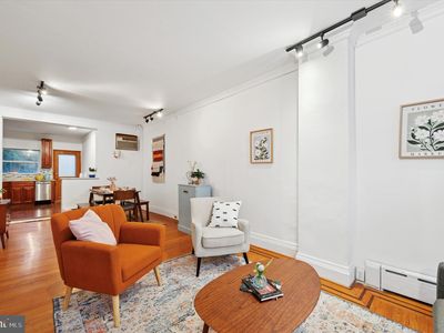 938 Daly St, Philadelphia, PA, 19148