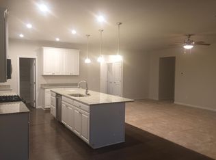 27 Lovvorn Ct, Greer, SC 29650