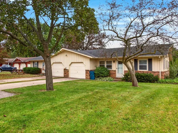 2252 Jeffrey St, Stevensville, MI 49127