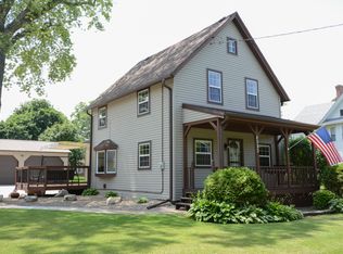 8523 12th St, Somers, WI 53144