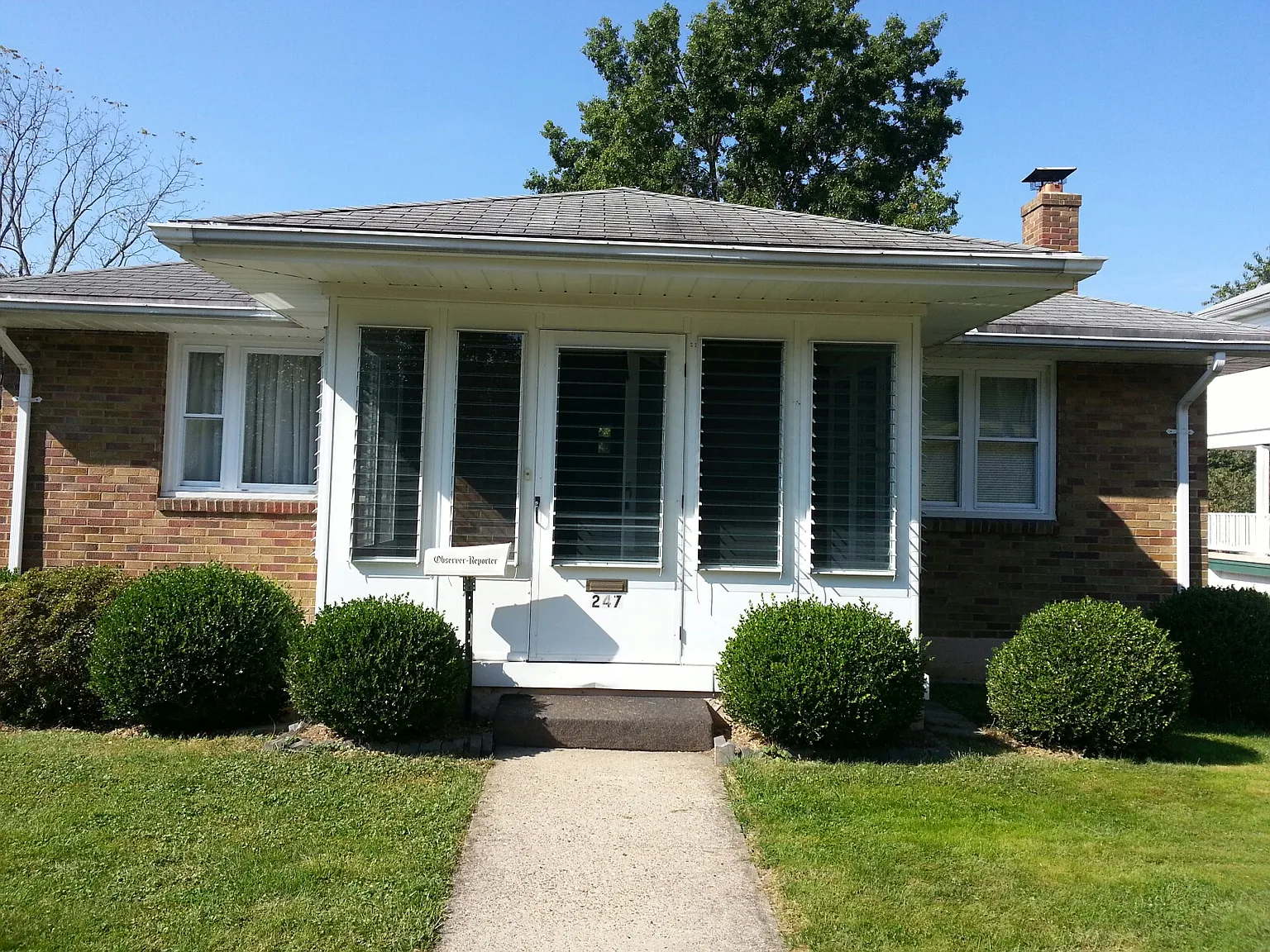 247 Dewey Ave photo 1