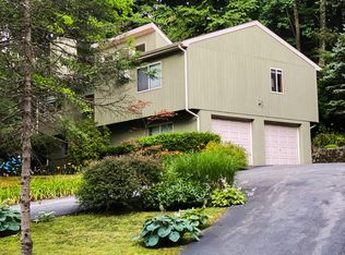 434 Emery Wheel Rd, Stroudsburg, PA 18360