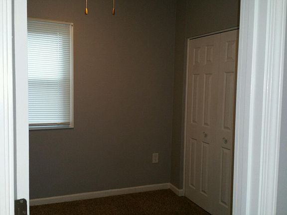 4th image of 2132 Saint Charles Ave SW