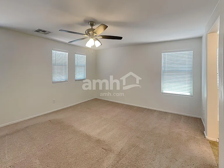 2865 S Hansen Dr — Photo 8