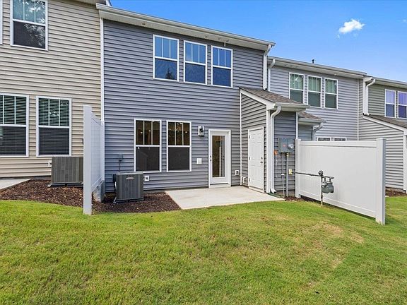 4th image of 1508 Rivermeade Dr