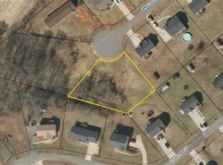 1543 Windy Holly Ln, Newton, NC 28658