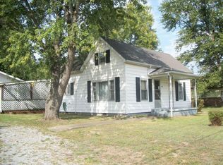 185 Goolsby Rd, Eldorado, IL 62930