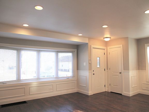 5th image of 12412 S Wentworth Ave
