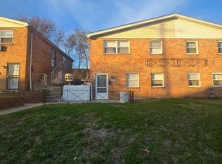 529 Foster St, Philadelphia, PA 19116