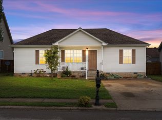 509 Oakmont Dr, Clarksville, TN 37042