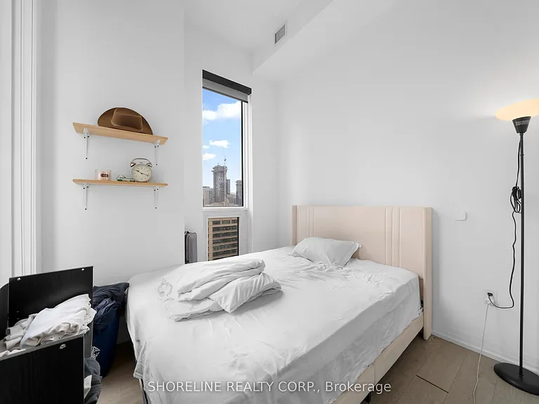 251 Jarvis St #2001 — Photo 9