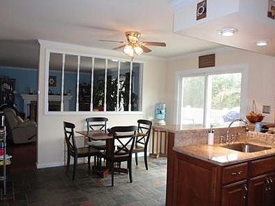 4th image of 779 Tall Oaks Dr