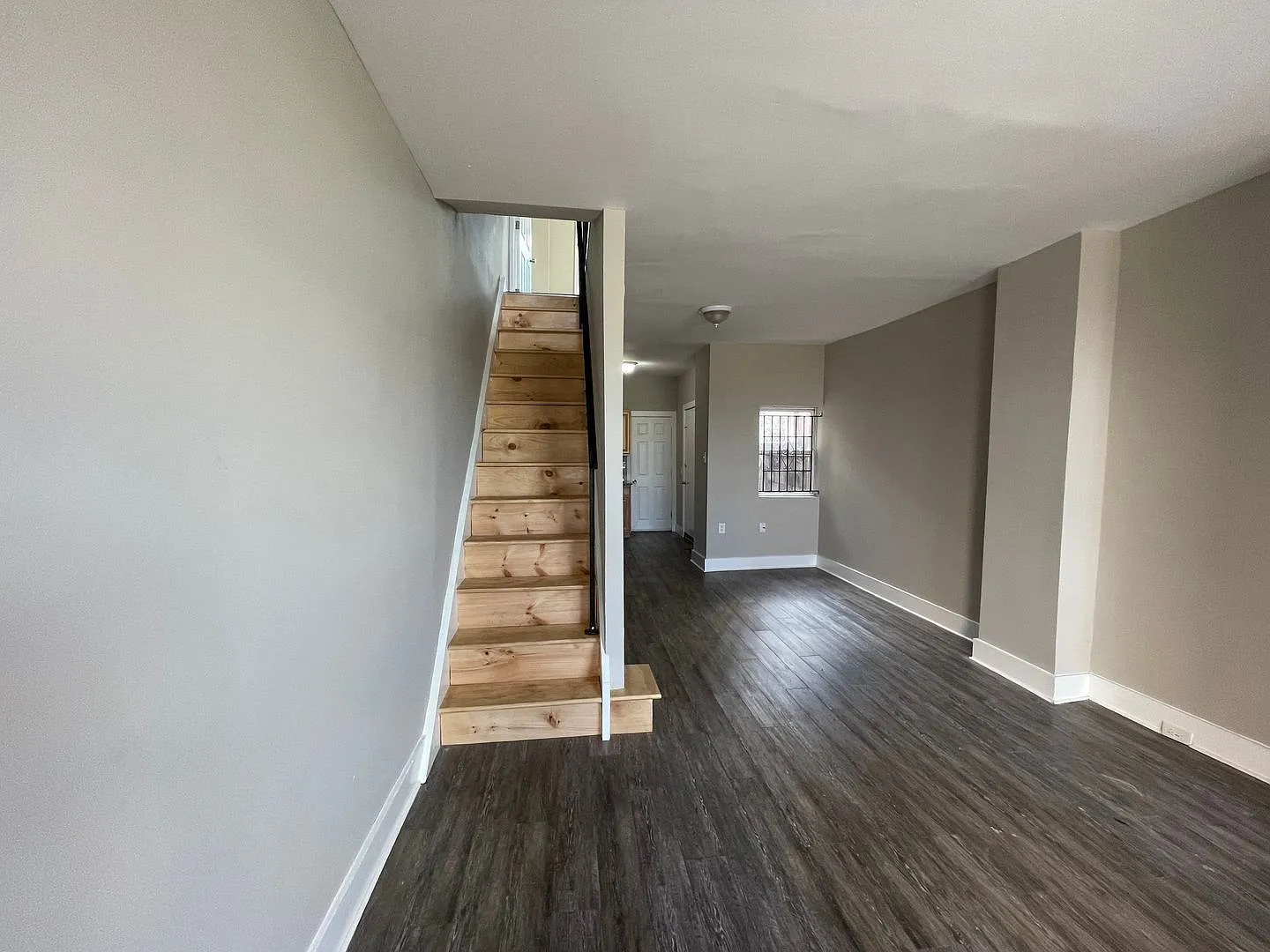 3-Bedroom, 2-Bath Home for Rent in Philadelphia — Photo 4