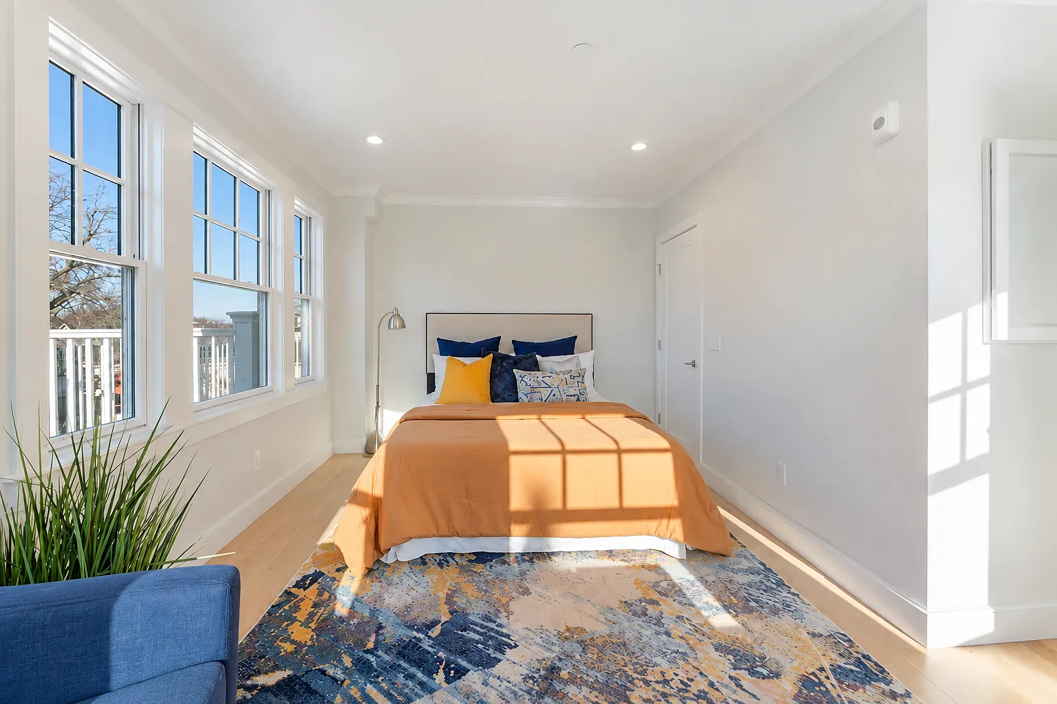 2 bed, 1107 sqft, $4,900 — Photo 3
