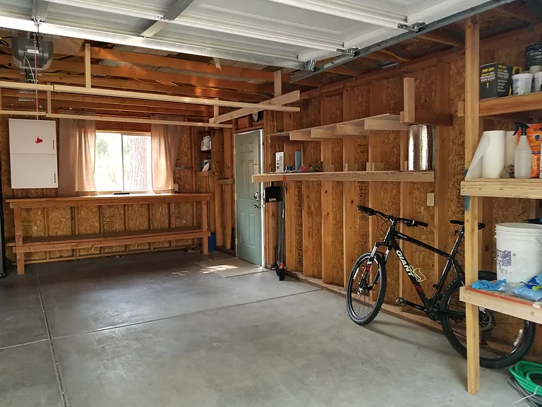 343 Mae St — Photo 23