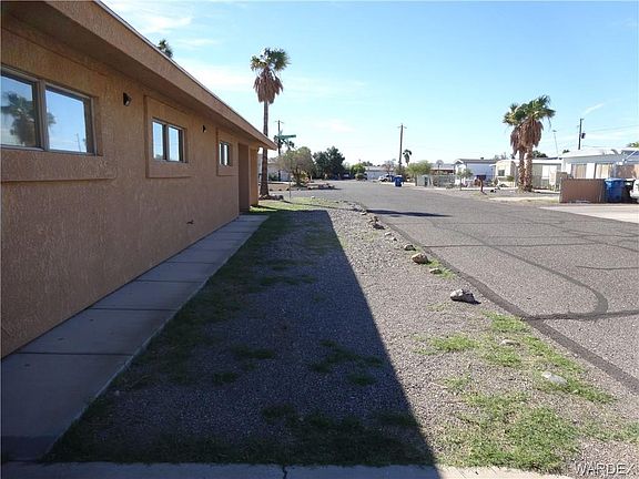 4th image of 1033 Roadrunner Dr