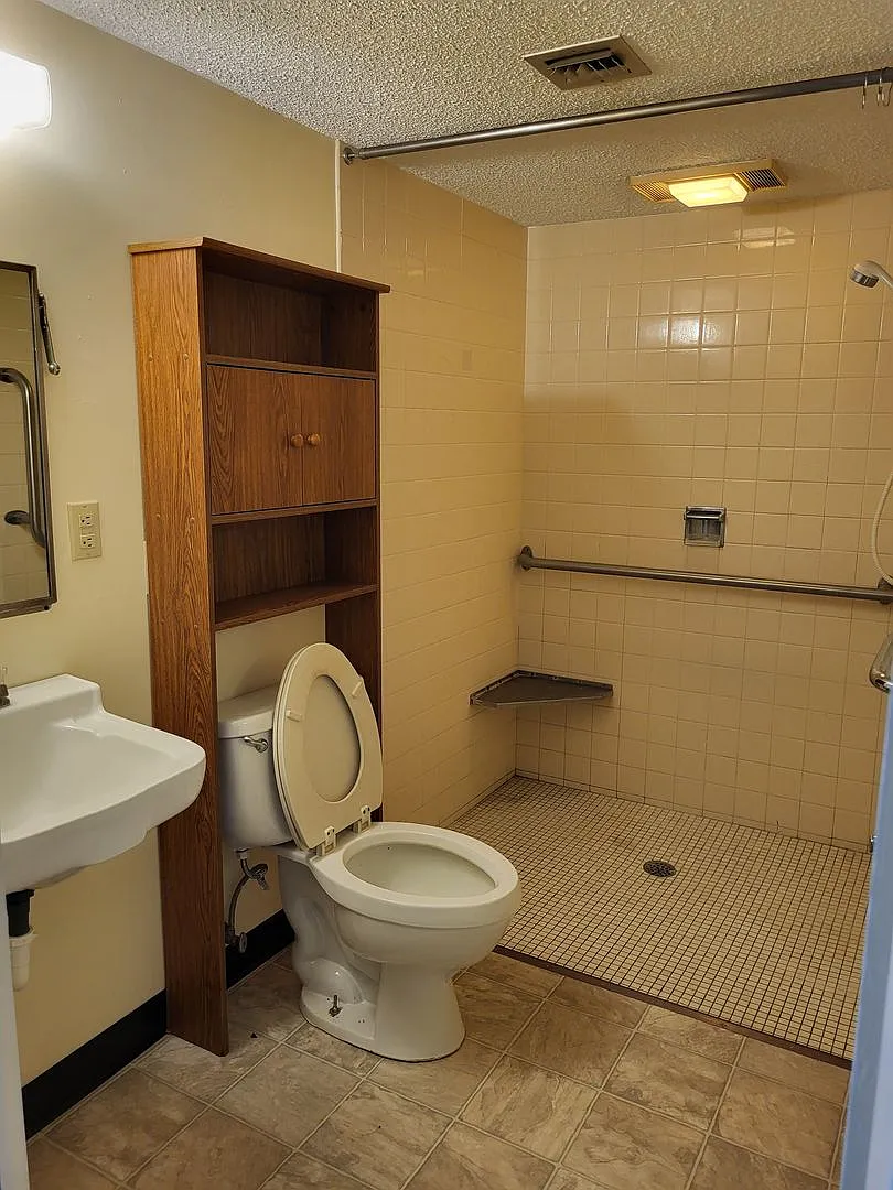 Downs - Maple Grove Apts — Photo 4