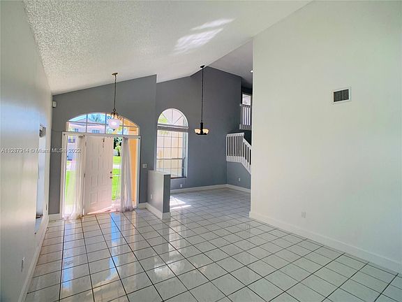 5th image of 18801 NW 12th St