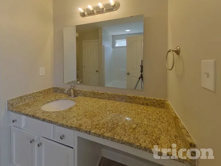 7310 Ravanna Dr — Photo 8