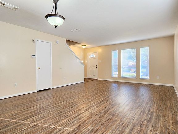 5th image of 18123 Noble Forest Dr