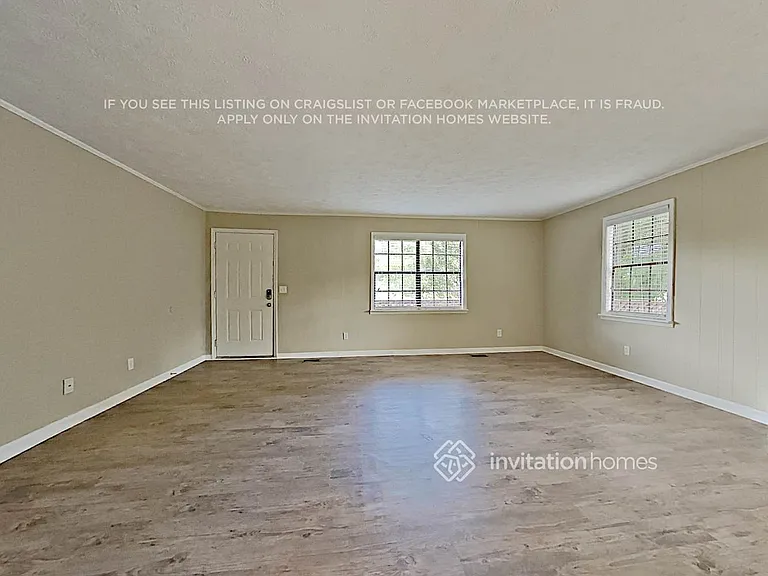 216 S Sequoya Dr — Photo 4