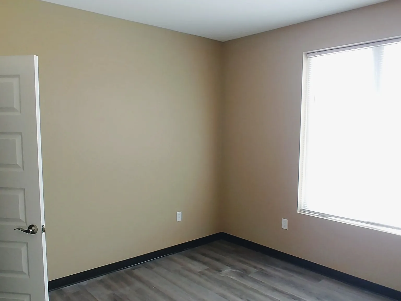 1 bed, 610 sqft, $1,100 — Photo 3