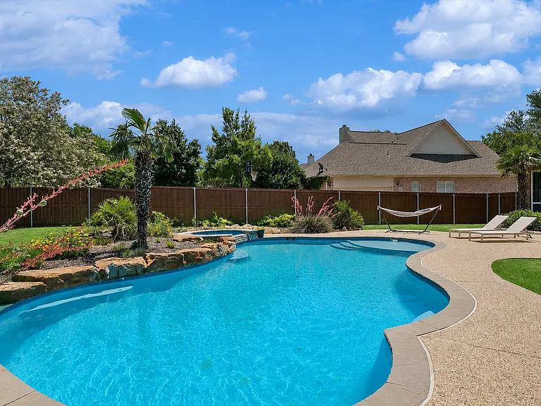 7132 Hunt Ln — Photo 35