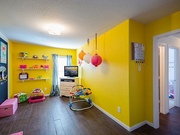 4th image of 6518 Luckey Sq