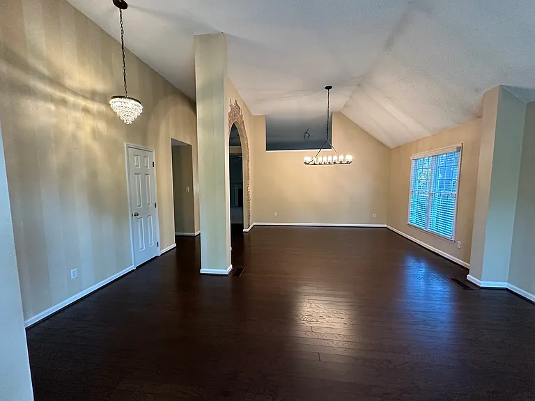 107 Brook Fryar St — Photo 4