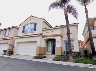8142 Constantine Dr, Huntington Beach, CA 92646