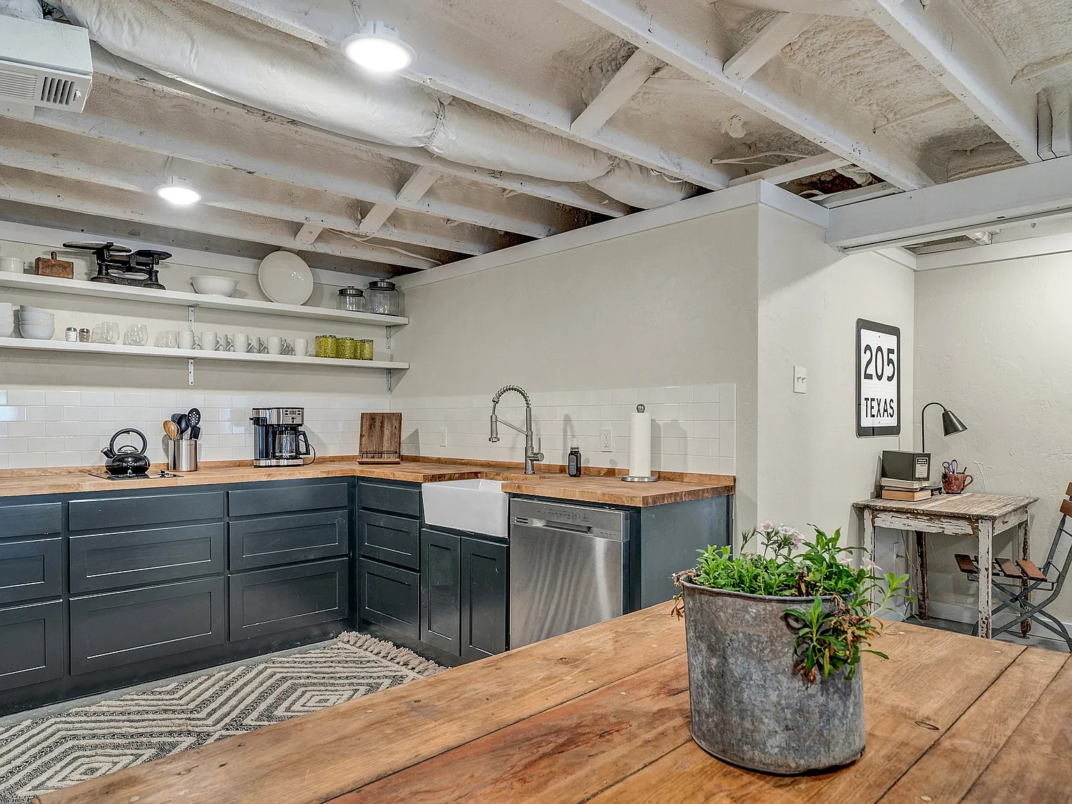1 bed, 1200 sqft, $1,475 — Photo 4