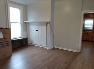 23 S Carlisle St APT 101, Greencastle, PA 17225