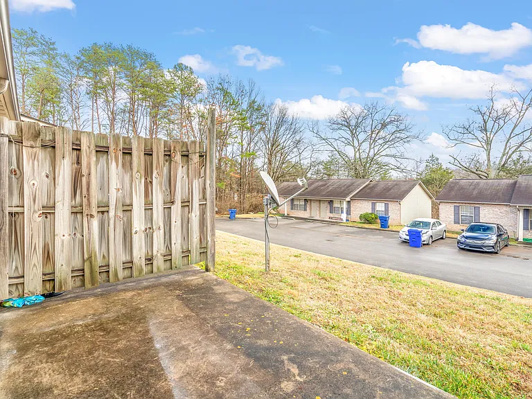 (Achjcp) Brownstone Way Apts (20 Units) - 8 — Photo 19