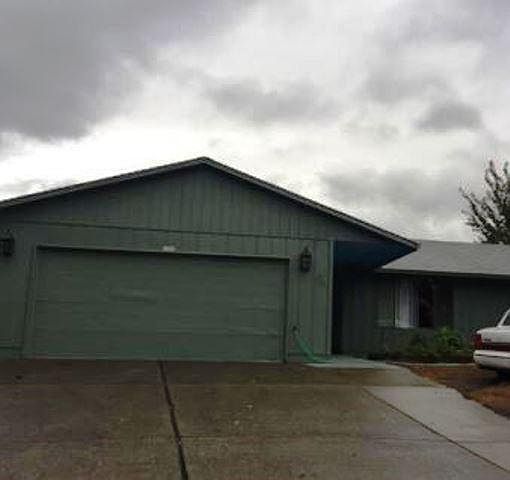 1st image of 178 NE 38th Ave