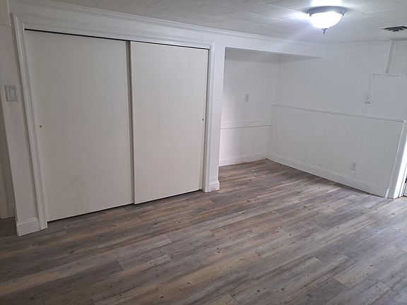 2nd image of 746 W Rio Rd #B