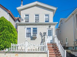 30 Washington Pl, Garfield, NJ 07026