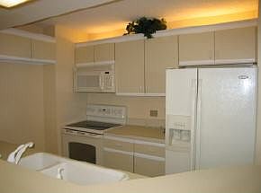 4th image of 720 Collier Blvd #1203