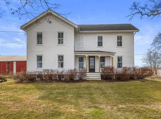 2278 Balmer Rd, Ransomville, NY 14131
