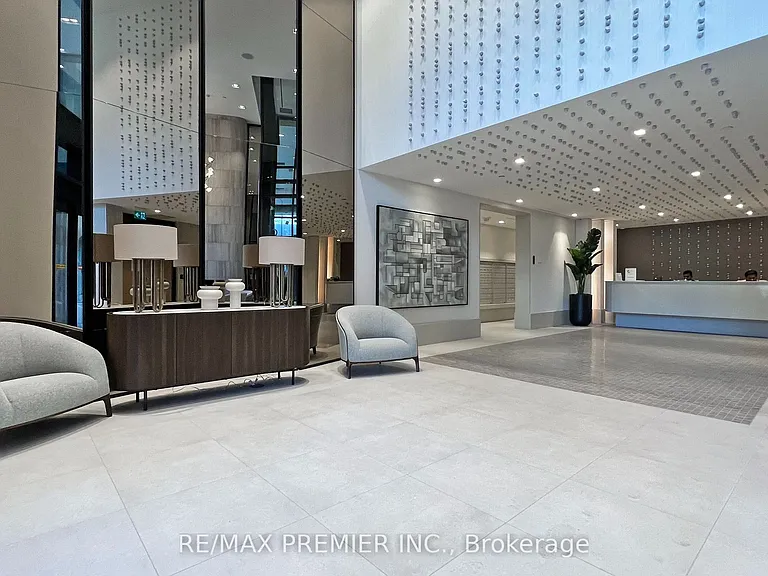 2020 Bathurst St #1116 — Photo 3