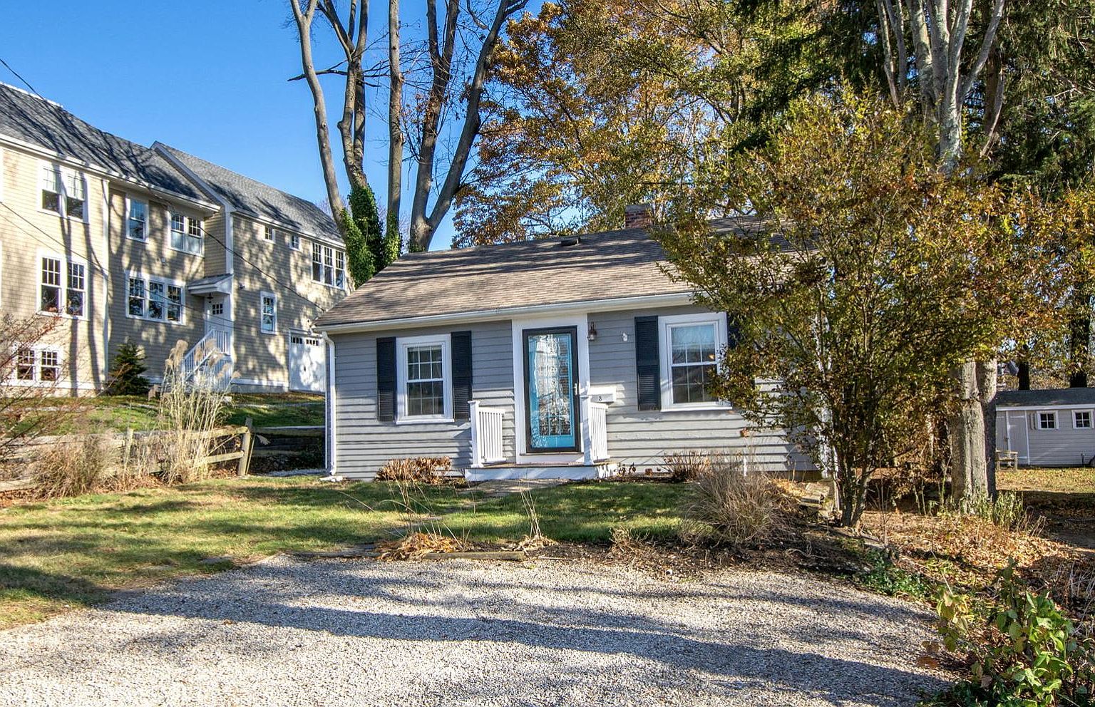 3 Howe St, Hingham, MA 02043 Zillow