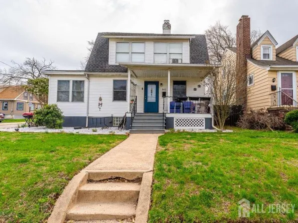 902 Lee Ave, North Brunswick, NJ 08902