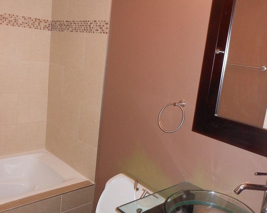 1st image of 6201 S King Dr