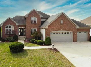 307 Fairway Vw, Cherry Valley, IL 61016